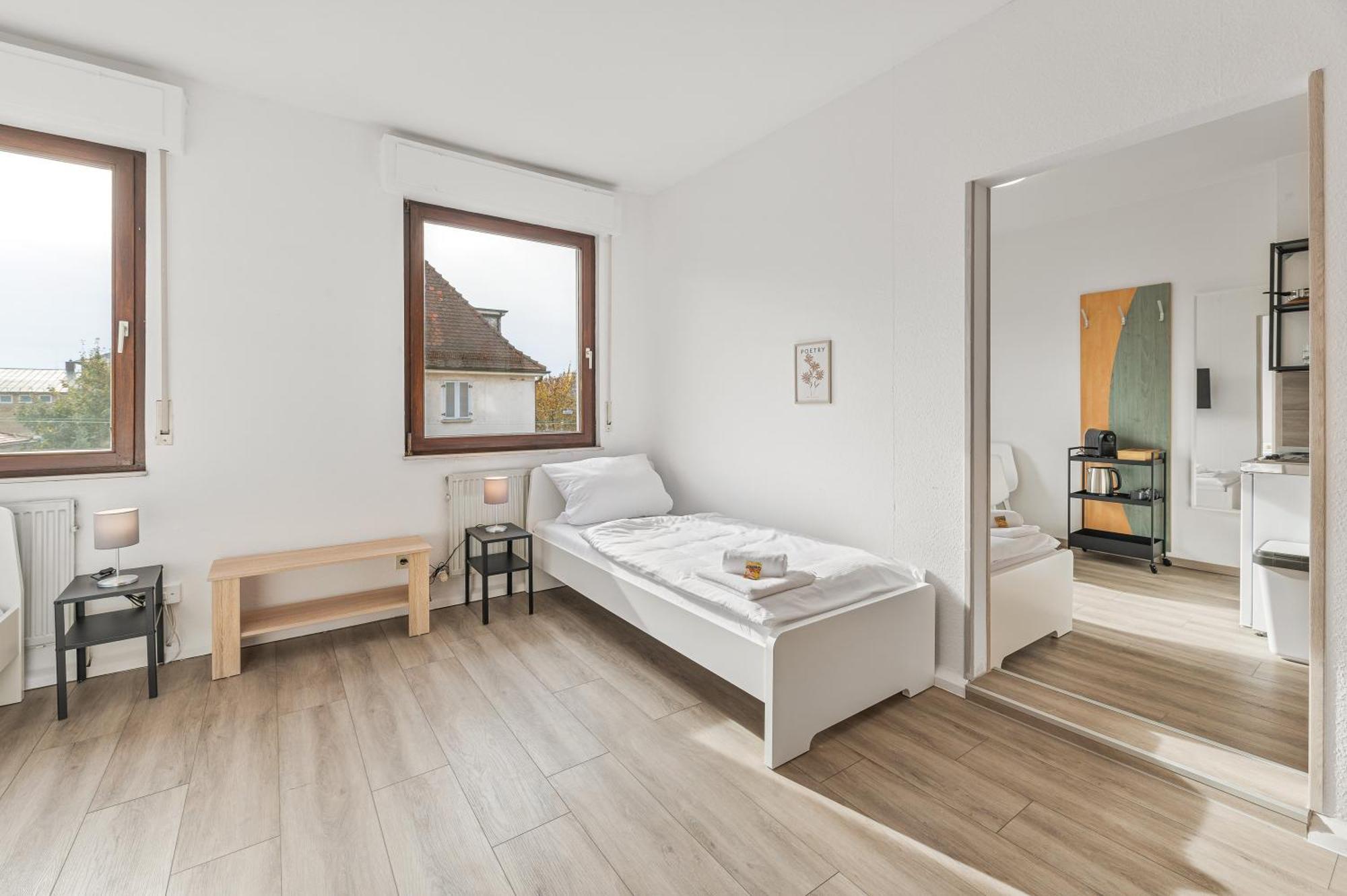 Home2Stay Apartmenthaus Heilbronn City Kitchen Parking Highspeed Wifi Washroom Exterior foto