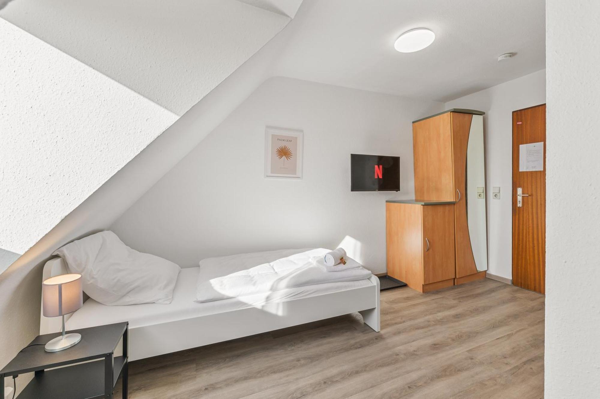 Home2Stay Apartmenthaus Heilbronn City Kitchen Parking Highspeed Wifi Washroom Exterior foto